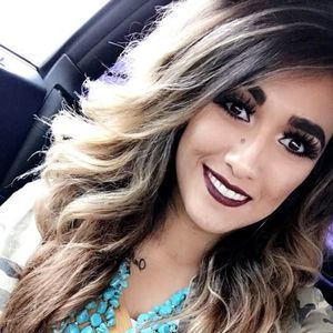 Meet your Posher, Kalani